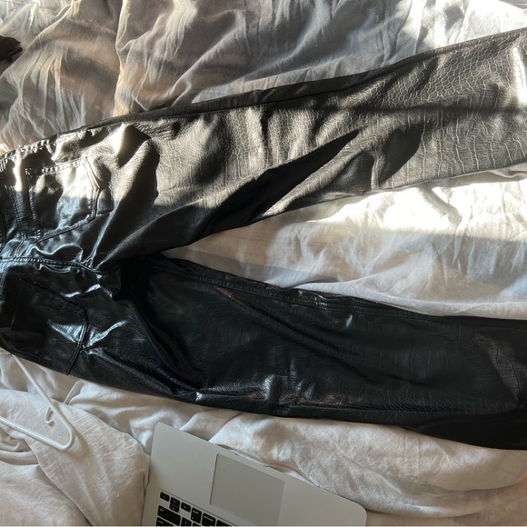 New Black Leather Pants Small - Picture 3 of 3